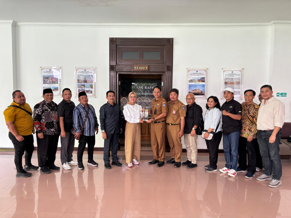 Dinas Perumahan Rakyat dan Kawasan Permukiman Kabupaten Badung Menerima Kunjungan Kerja dari DPRD Komisi III Kabupaten Malang.